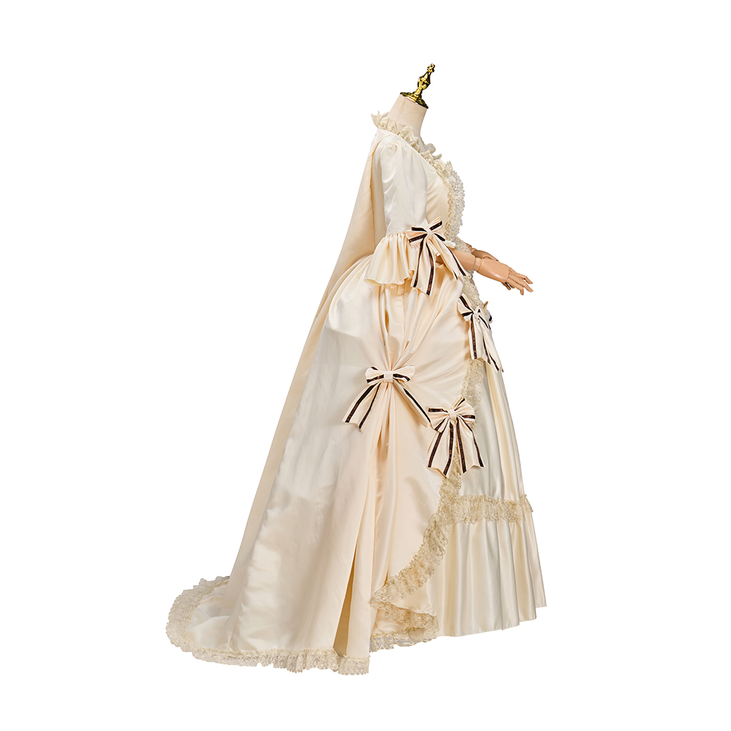 Rococo Marie Antoinette Queen  - مراجعة Shoulder Massage Ball وسعره