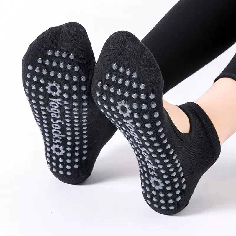 High Quality Women Yoga Socks  - مراجعة Yoga Dance & Fitness Center Llc وسعره