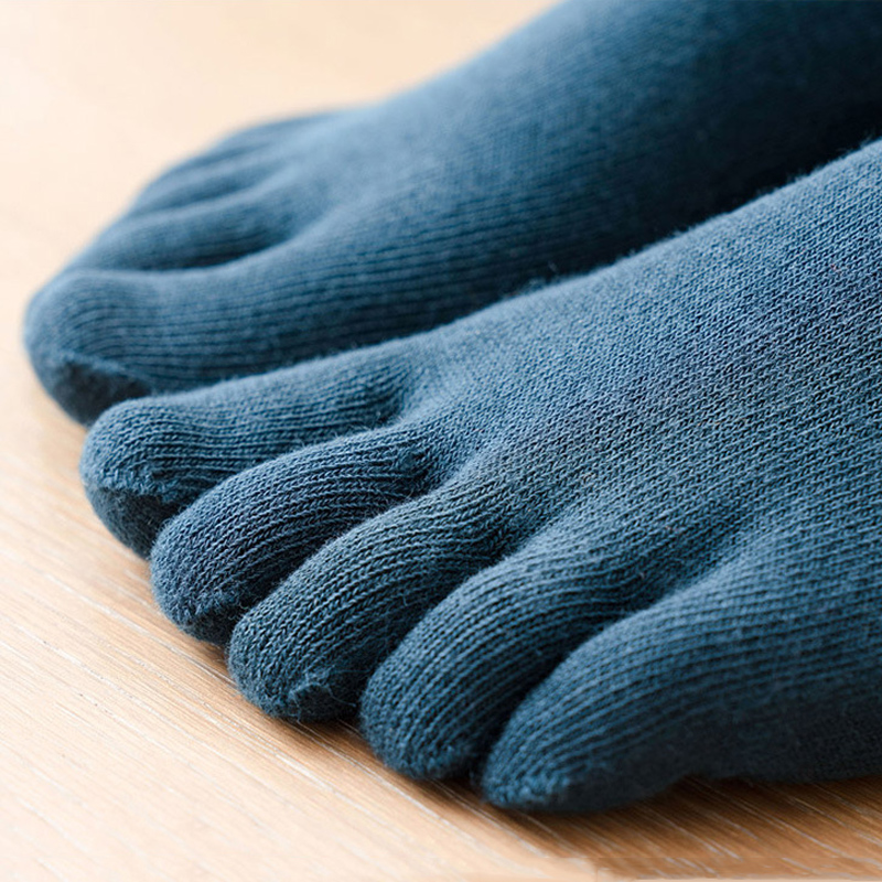 Anti-Slip Women Pilates Socks  - مراجعة Yoga Dance & Fitness Center Llc وسعره