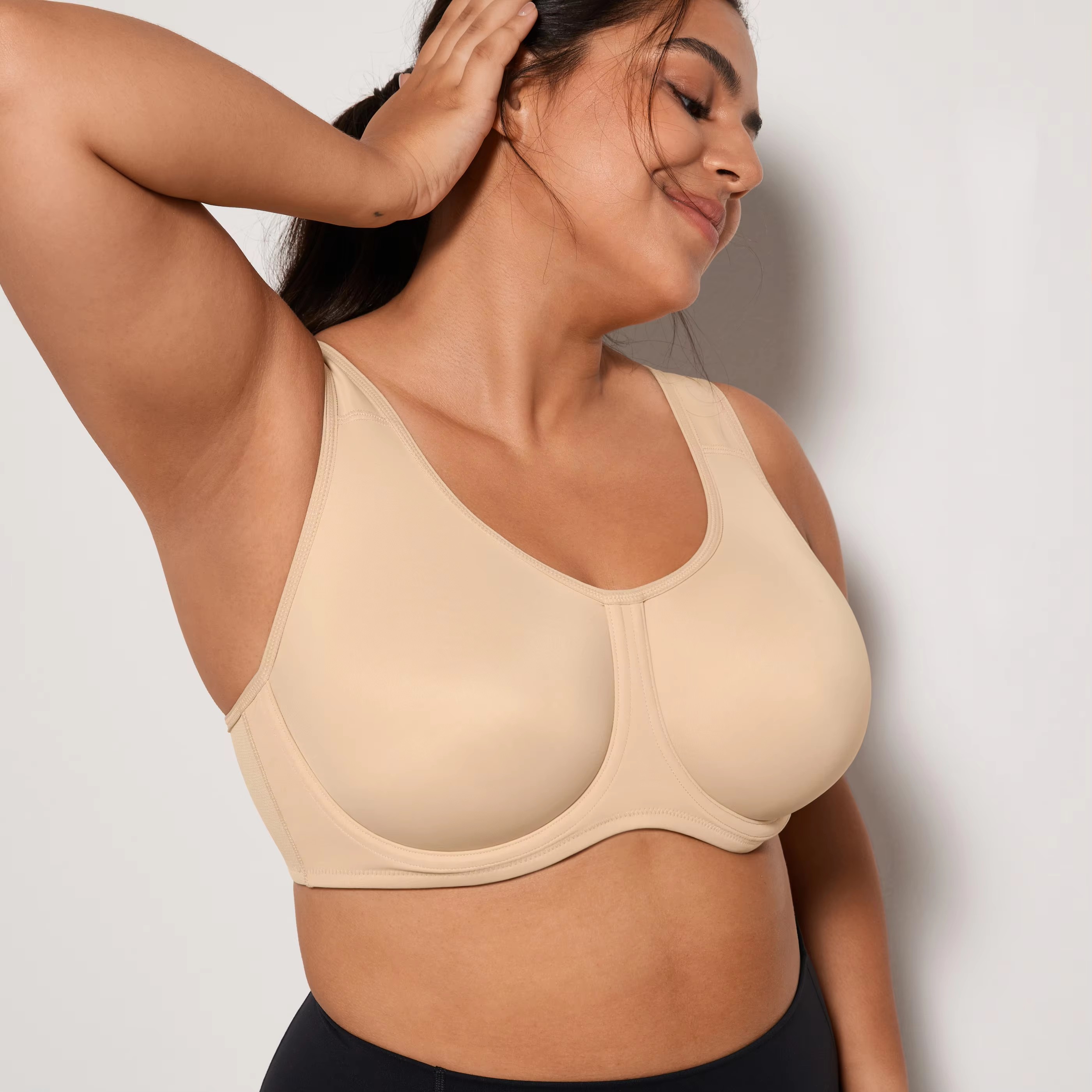 SYROKAN Sports Bra Women Max C - مراجعة Yoga Fitness Plus وسعره